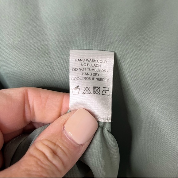 L’Academie The Button Cami Size XS Gray Green Layering - Picture 6 of 6